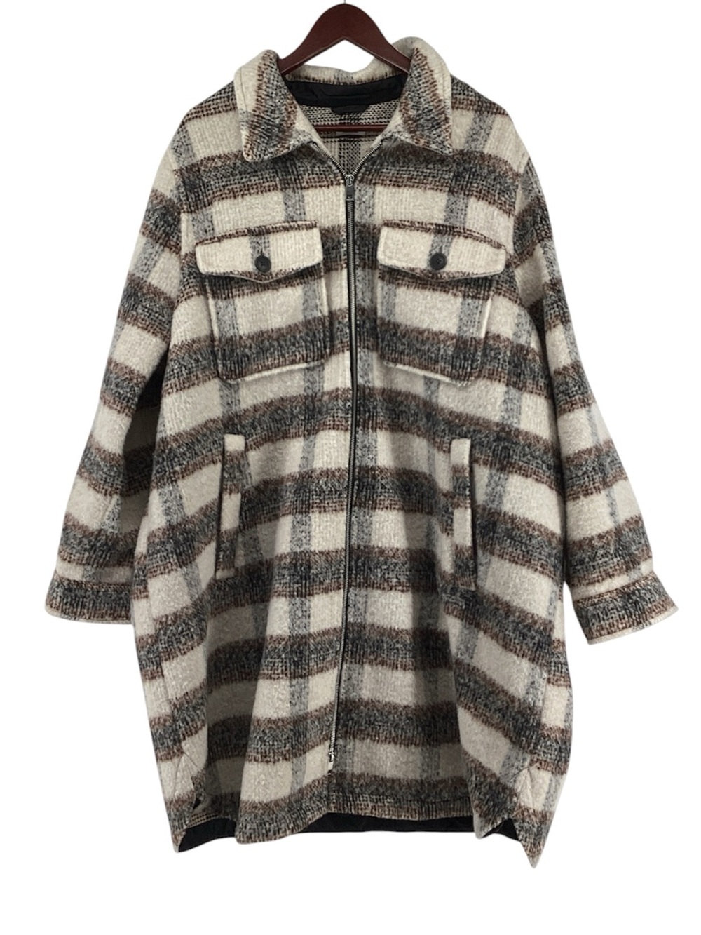 🐷  Pennington’s long shacket style plaid jacket, size 3X